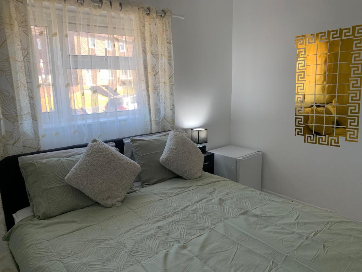Double Room Bentilee Bucknall  Zewnętrze zdjęcie
